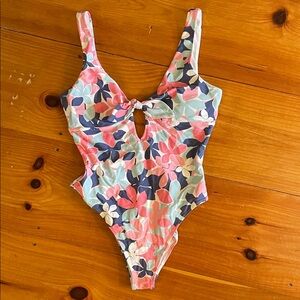 Southern Tide Key Hole One Piece